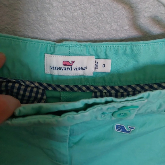 Vinyard Vines size 0 Embroidered whale Beach Booty shorts Chinos - Picture 3 of 4